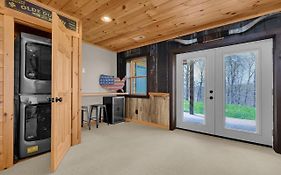 Arrow Ridge Lodge